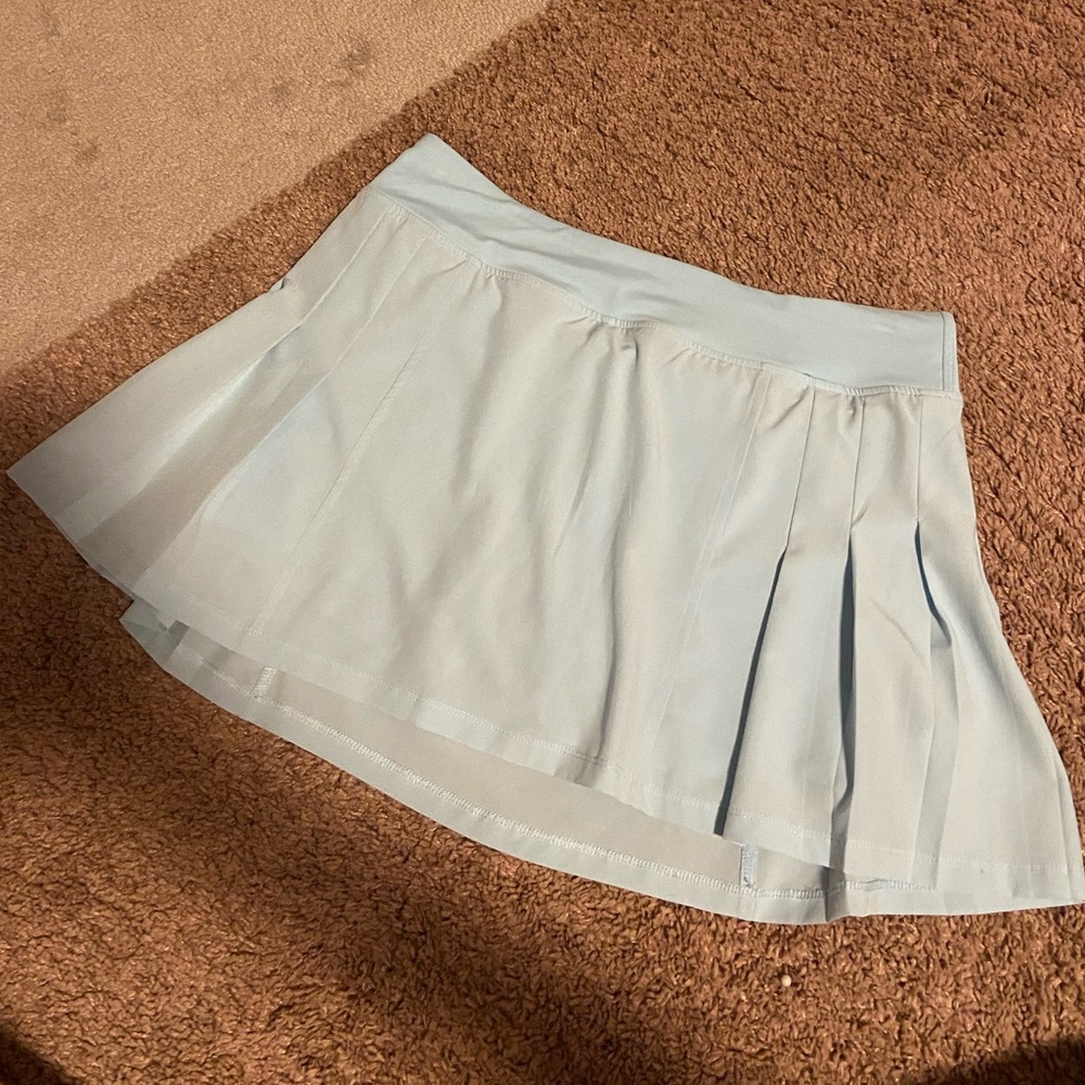 Baby blue Kyodan golf/tennis skort